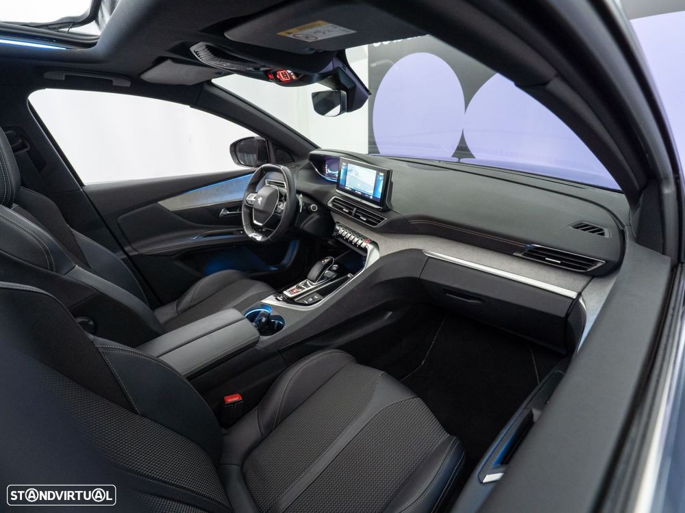 Peugeot 3008 1.6 Hybrid4 GT e-EAT8 - 38