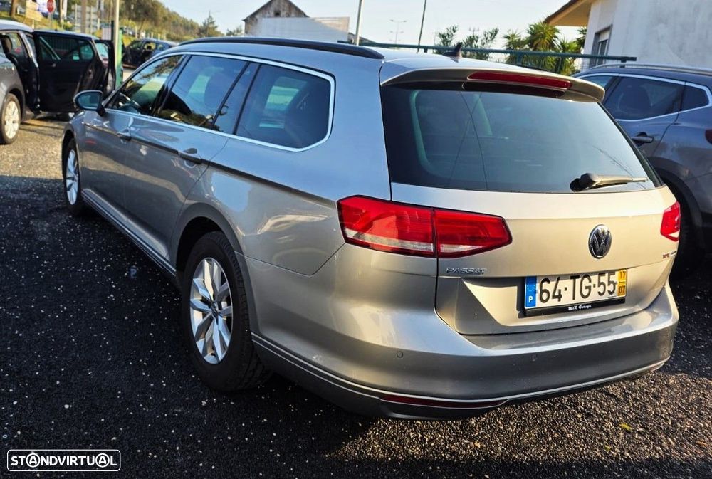 VW Passat Variant 1.6 TDI BlueMotion - 4