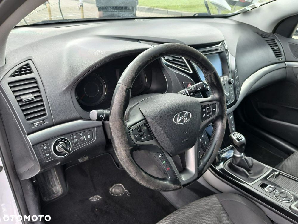 Hyundai i40 - 10