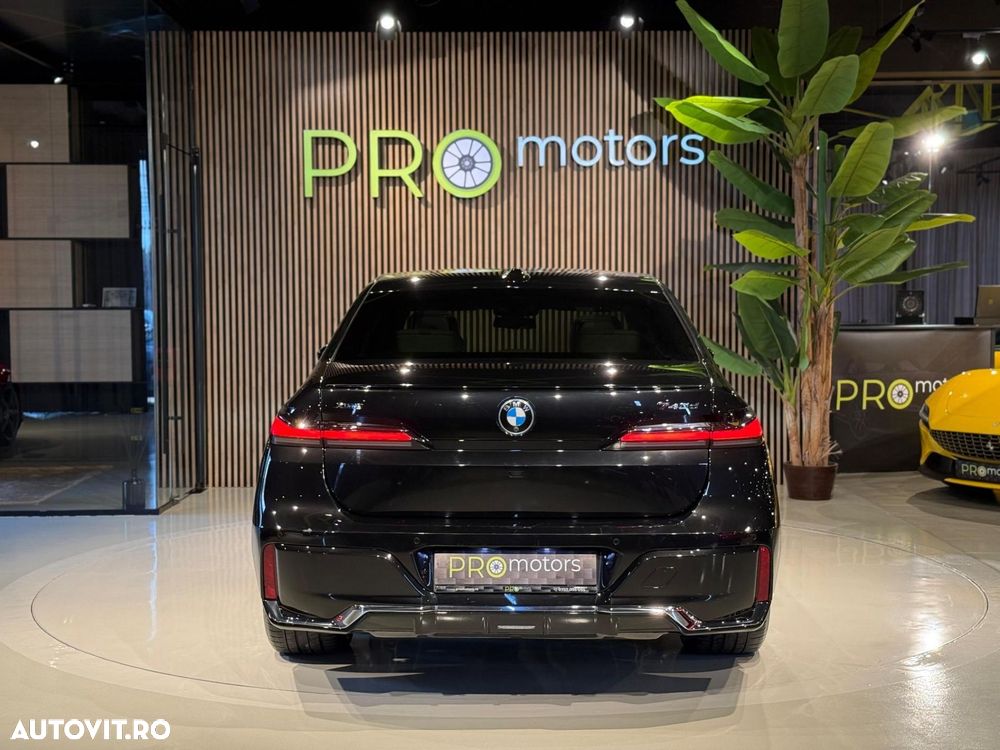 BMW Seria 7 740d xDrive - 11