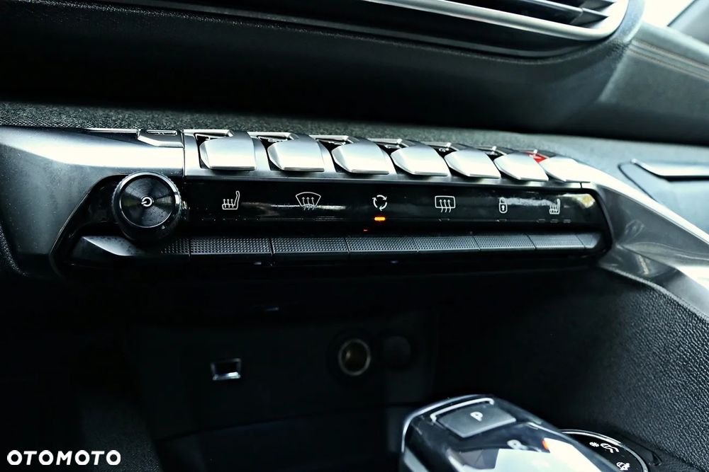 Peugeot 3008 - 28