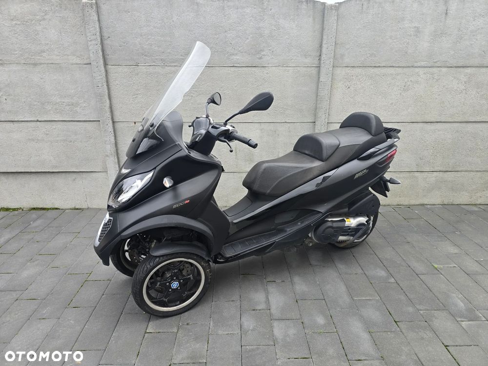 Piaggio MP-3 - 5