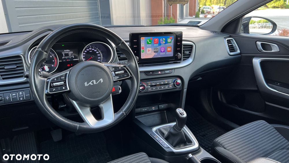 Kia Ceed 1.5 T-GDI M - 14