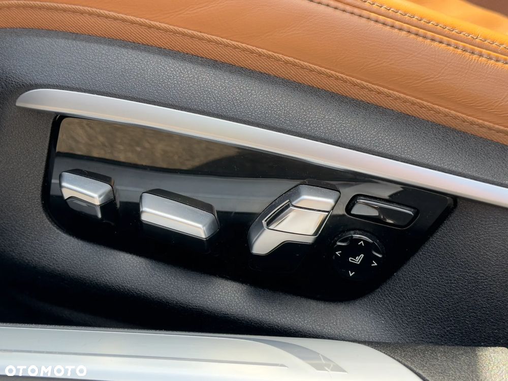 BMW Seria 7 740d xDrive - 13