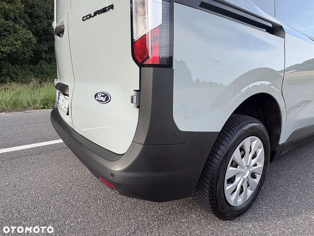 Ford Transit Courier 1.5 100 KM diesel - 31