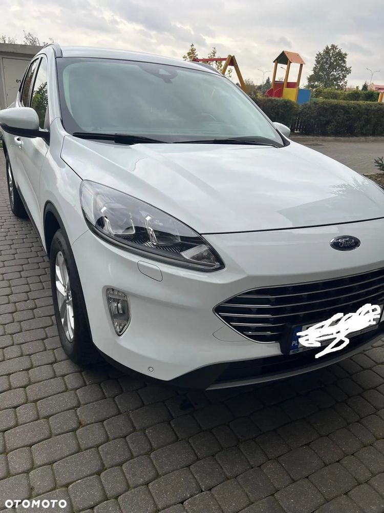 Ford Kuga - 9