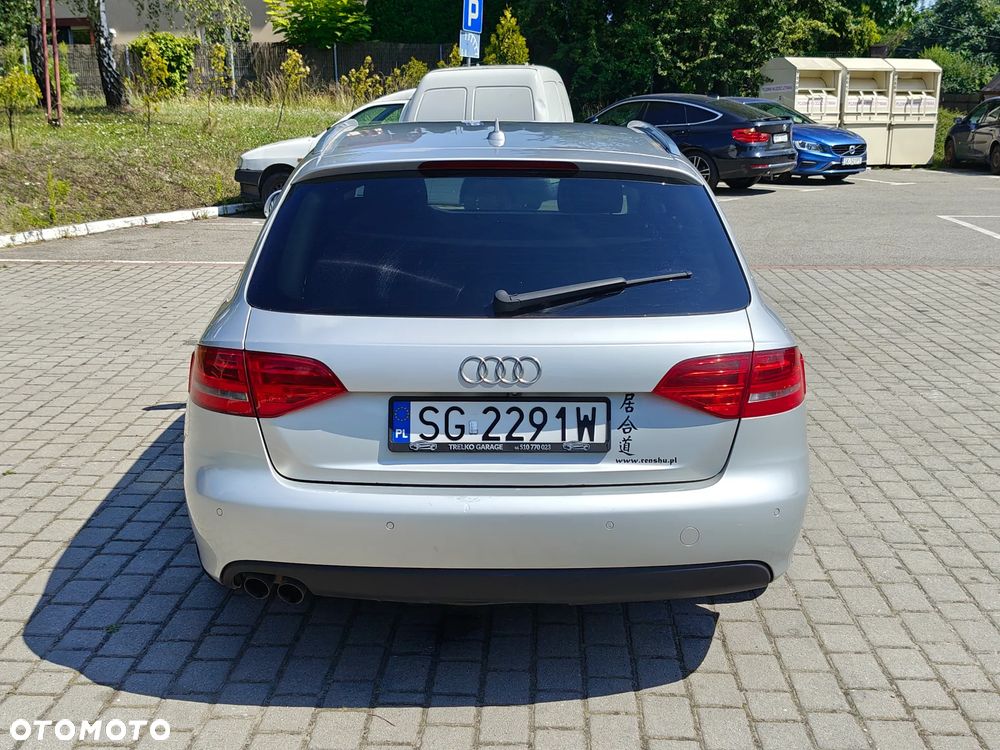 Audi A4 Avant 2.0 TDI DPF quattro Attraction - 14