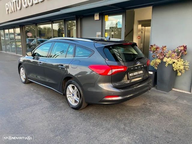 Ford Focus SW 1.5 EcoBlue S&S COOL&CONNECT - 4