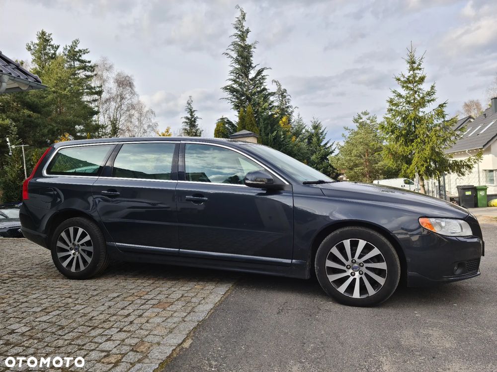 Volvo V70 D3 Summum - 3