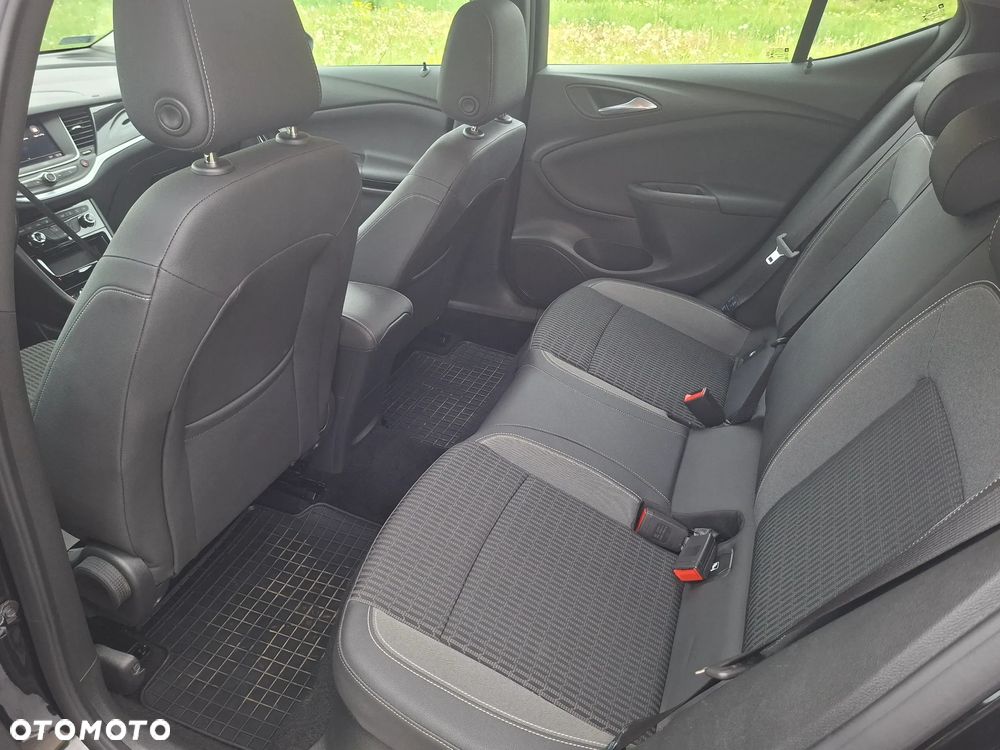 Opel Astra 1.2 T Elegance S&S - 17