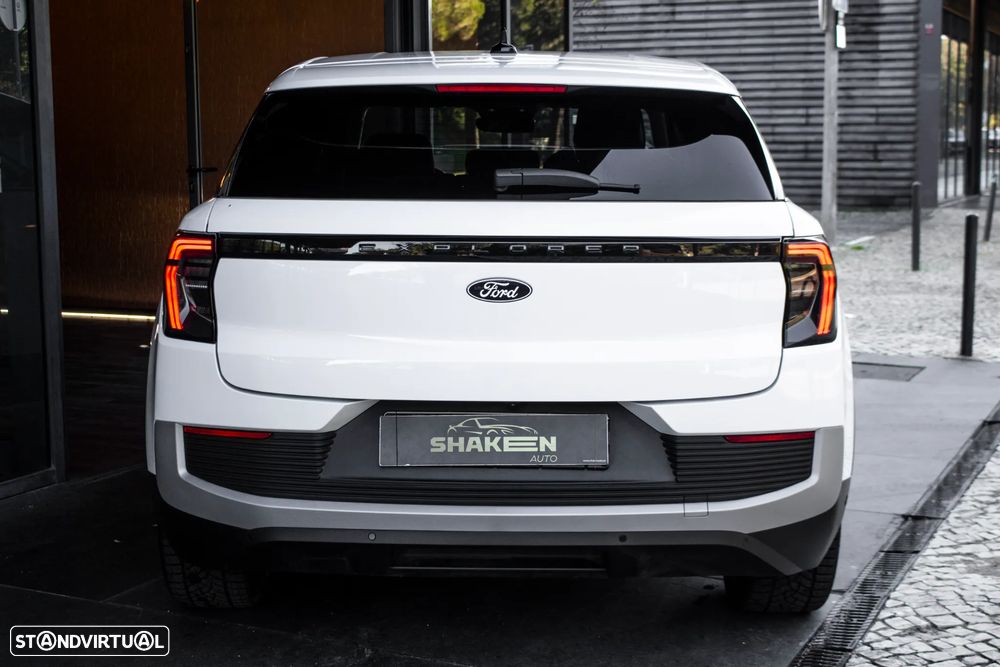 Ford Explorer Elektromotor c/ Extended Range RWD 77kWh Premium - 11
