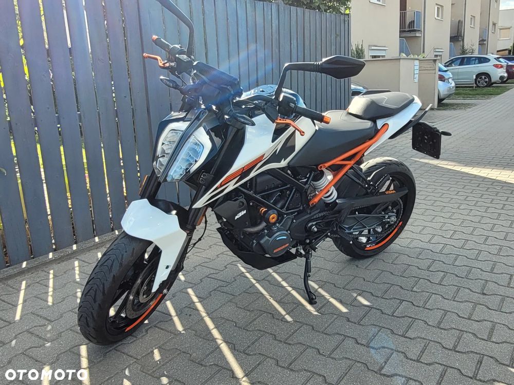 KTM Duke 125 - 1