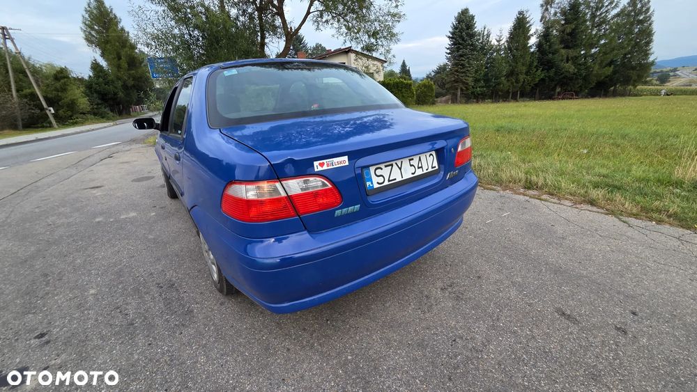 Fiat Albea 1.2 16V Dynamic - 3