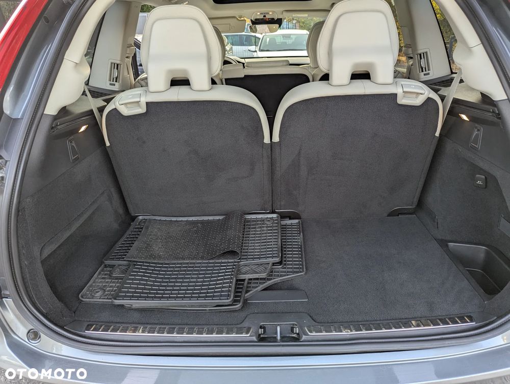 Volvo XC 90 T6 AWD Momentum 7os - 21