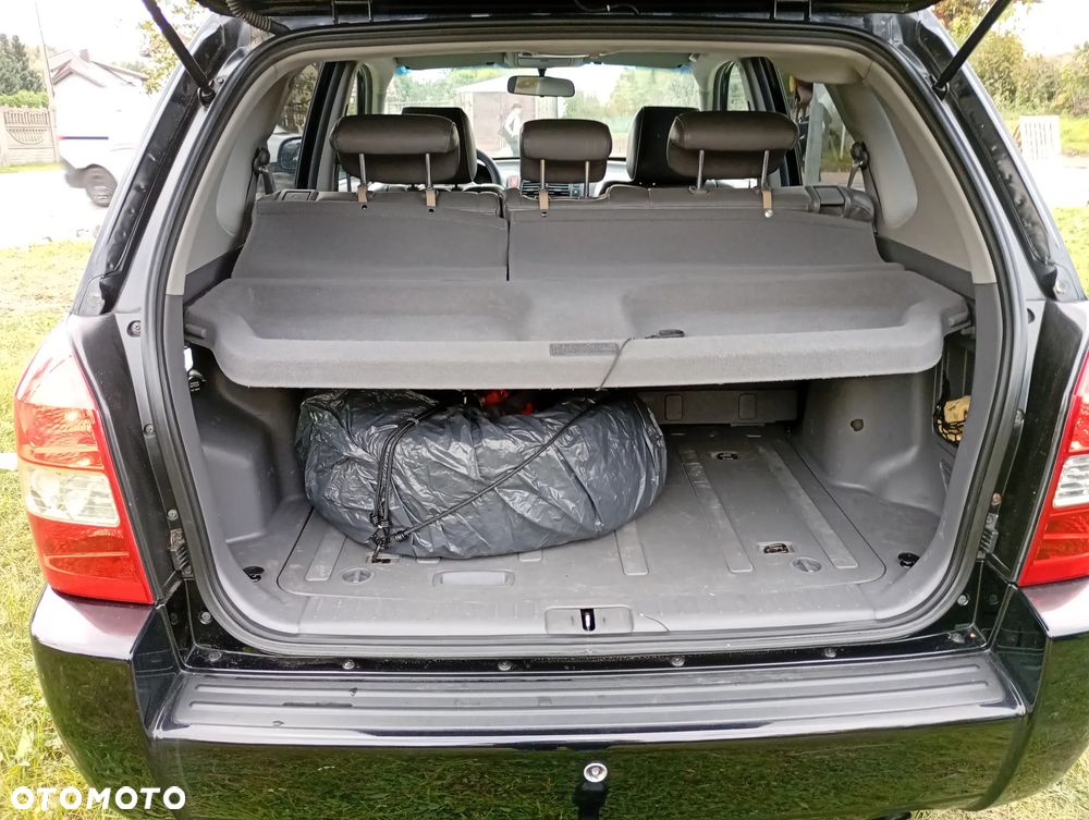 Hyundai Tucson 2.0 Comfort 2WD - 9