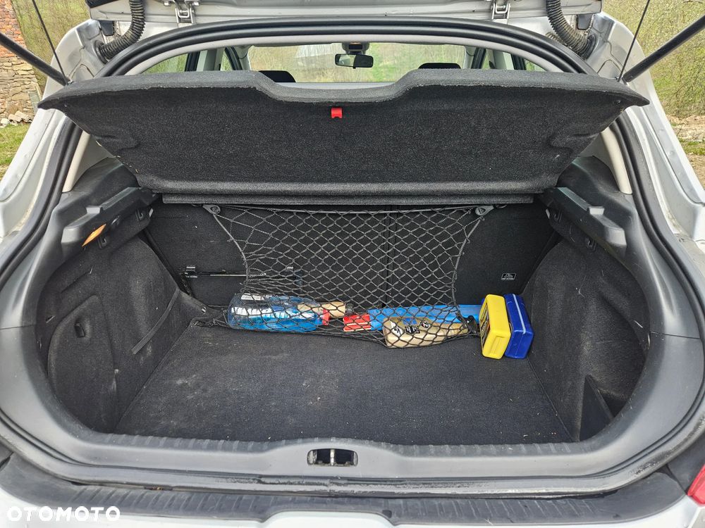 Peugeot 308 120 VTi Premium - 17