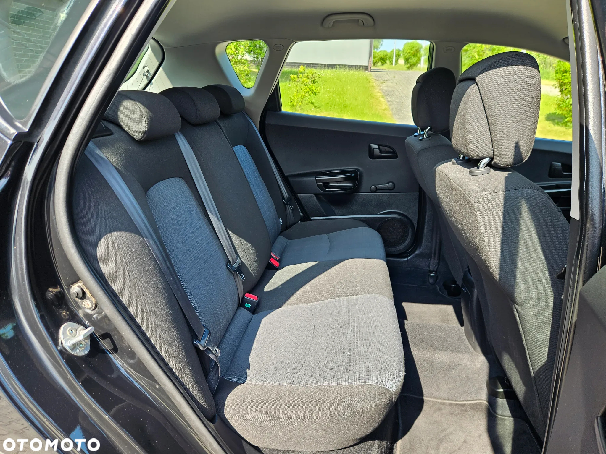 Kia Ceed 1.6 CVVT Dream-Team Edition - 11