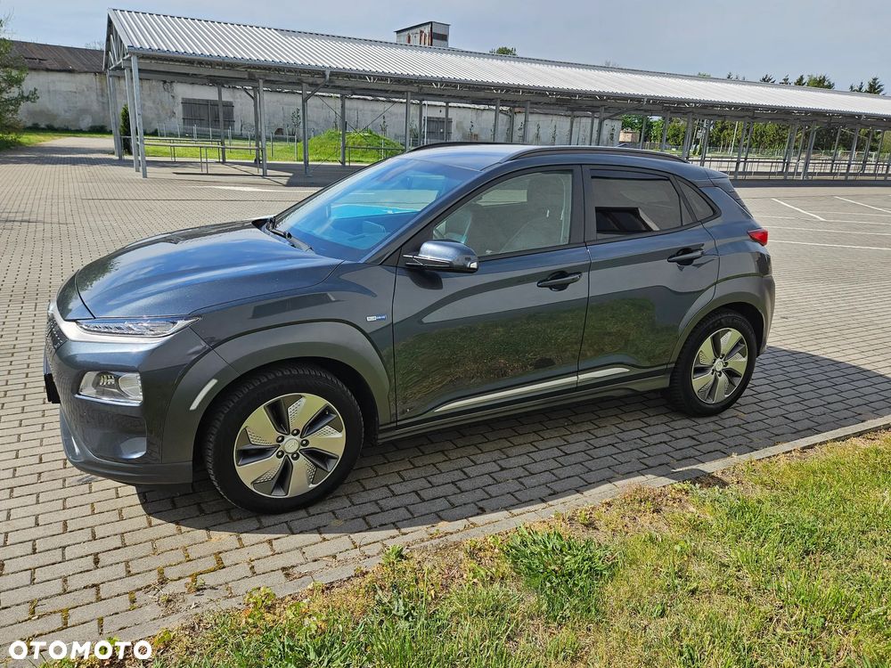 Hyundai Kona Premium - 17