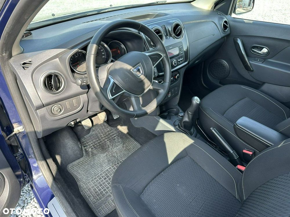 Dacia Sandero - 10