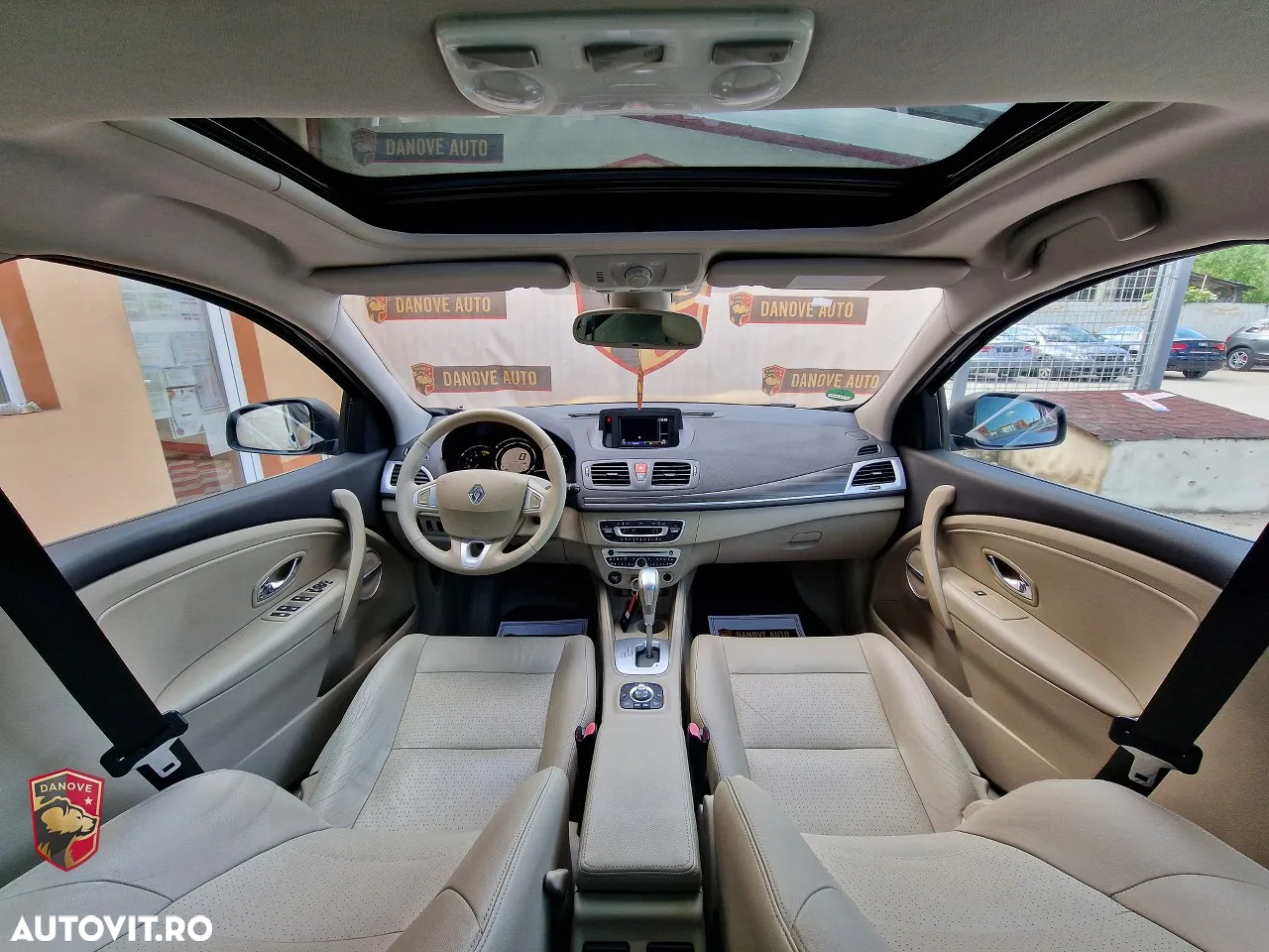 Renault Megane Grandtour dCi 150 FAP Aut. Dynamique - 8