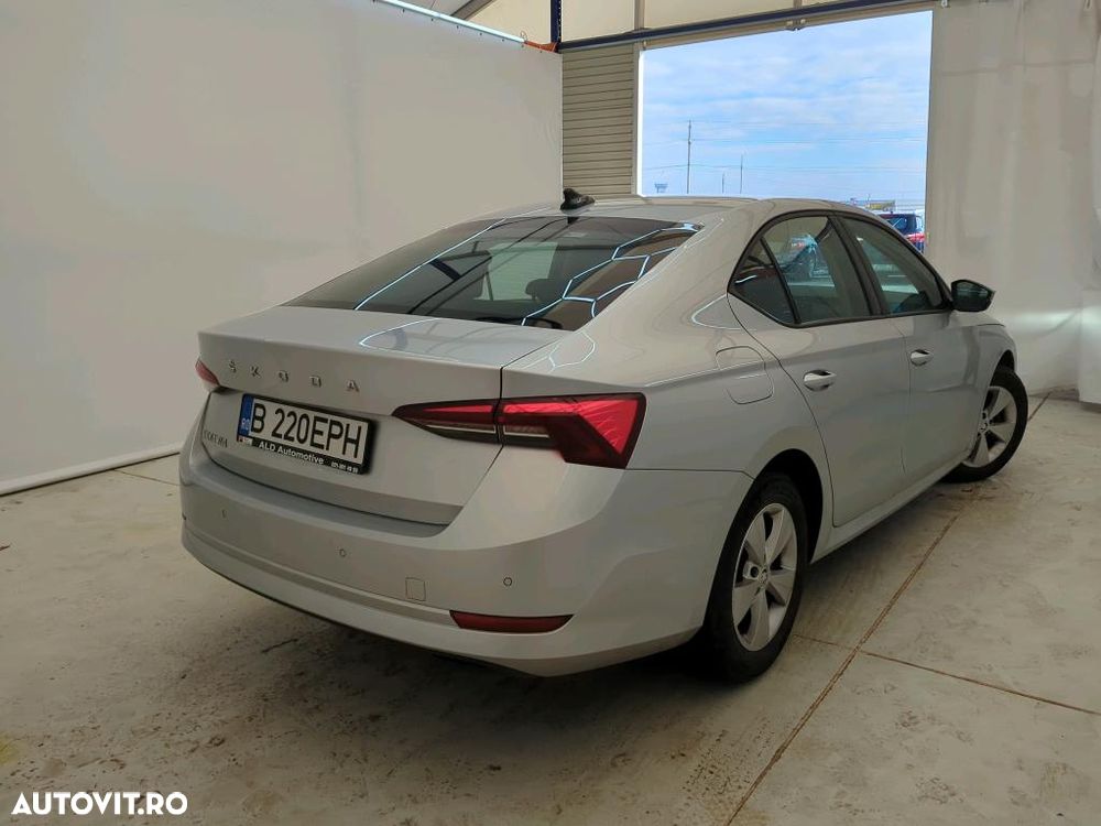 Skoda Octavia 2.0 TDI Ambition - 2