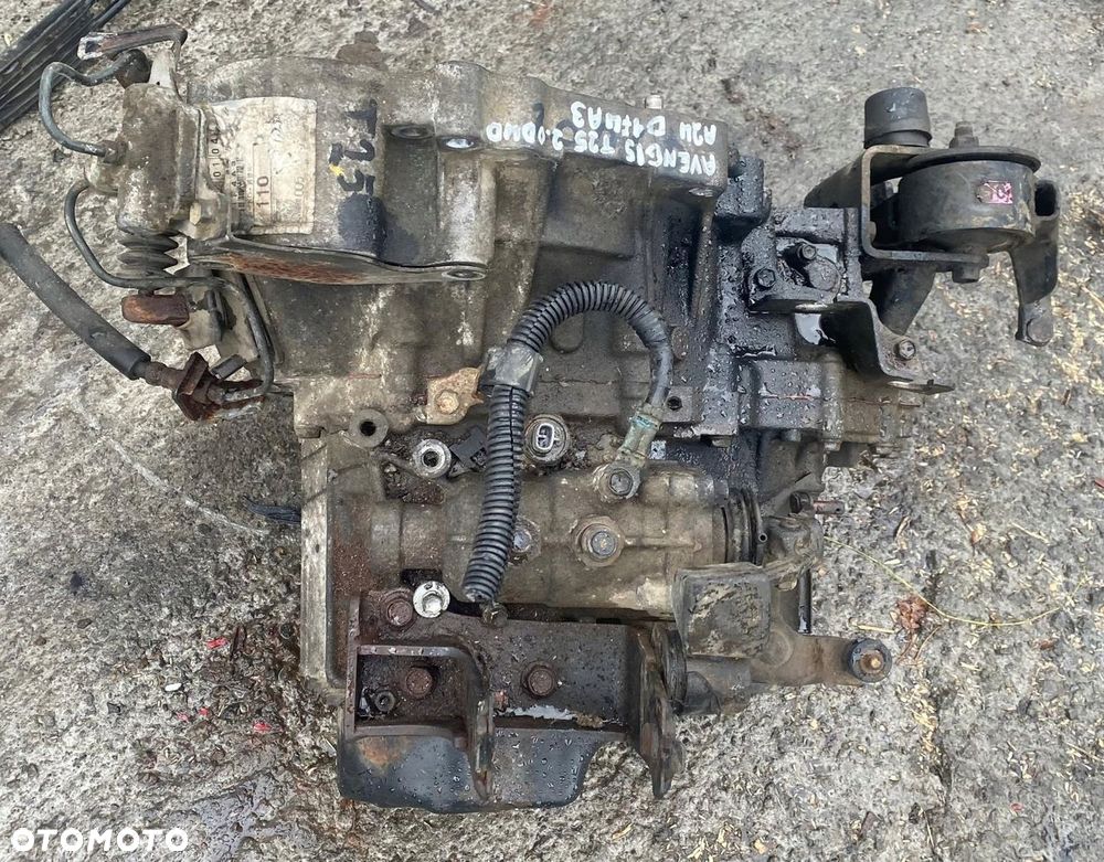 MANUALNA SKRZYNIA BIEGÓW TOYOTA AVENSIS T25 2.0 D4D D1F4A3 M - 3