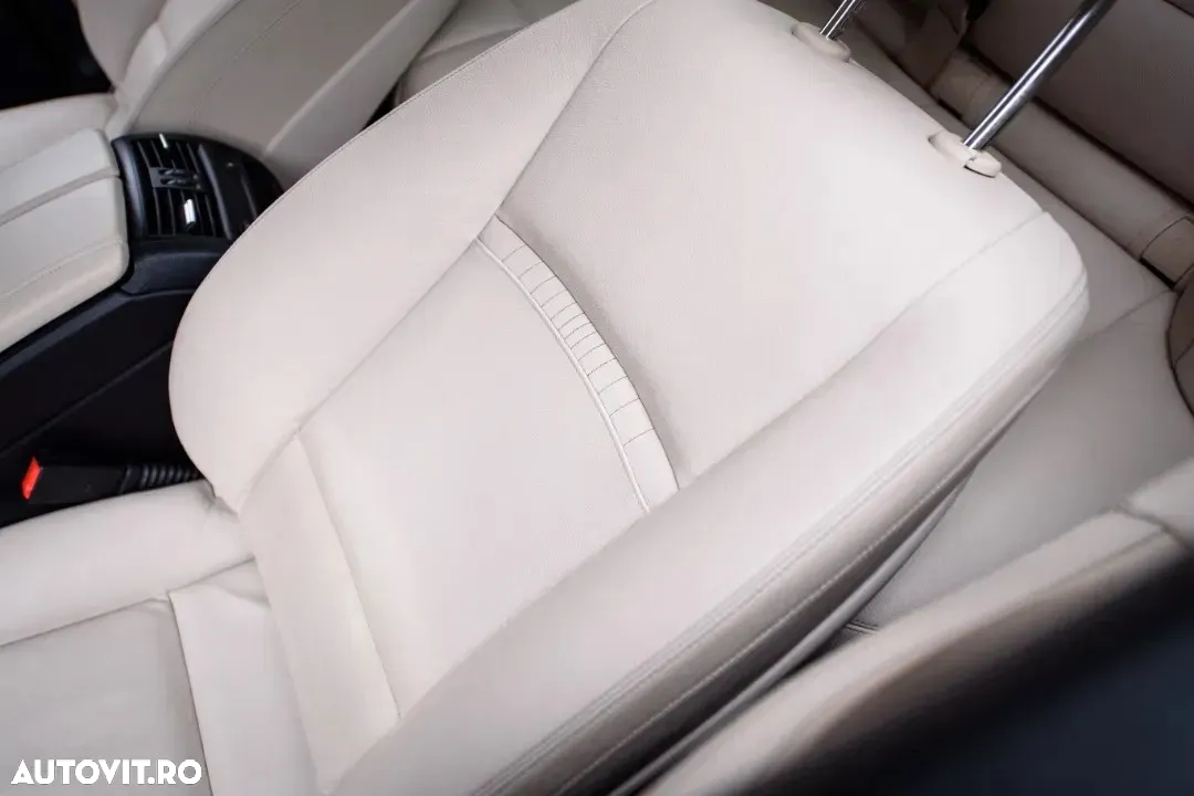 BMW Seria 5 520d xDrive AT - 16