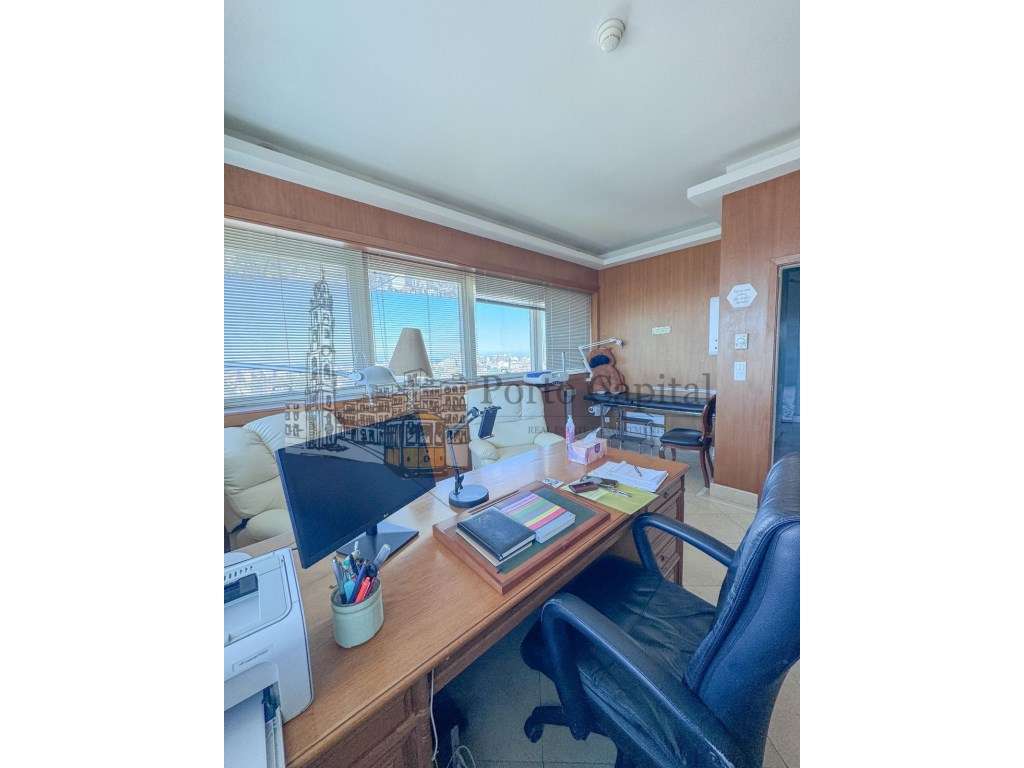 Clínica / Escritório Na Zona do Bom Sucesso - Grande imagem: 3/21