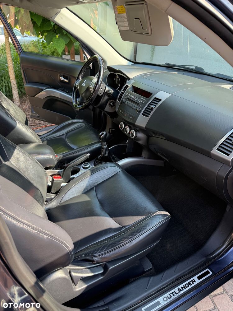 Mitsubishi Outlander 2.0 DID Instyle - 9