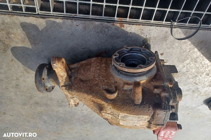 Grup spate / Diferential spate N53D30A AUTOMAT RAPORT 3.73 BMW Seria - 7
