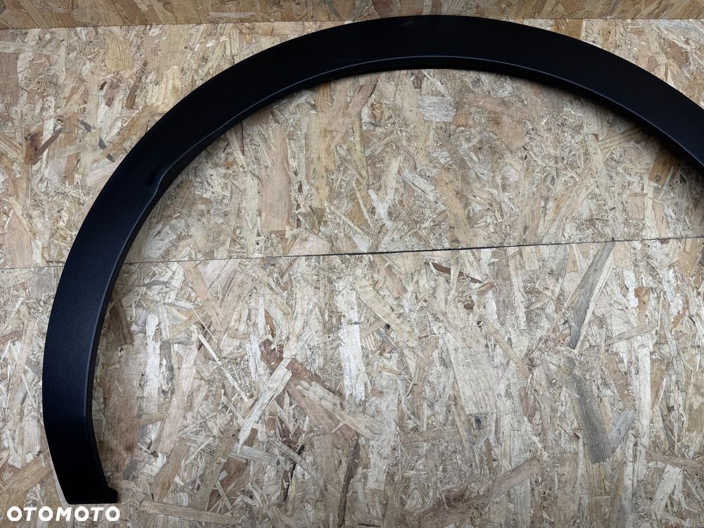 Tylna prawa listwa na błotnik peugeot 3008 II - 1