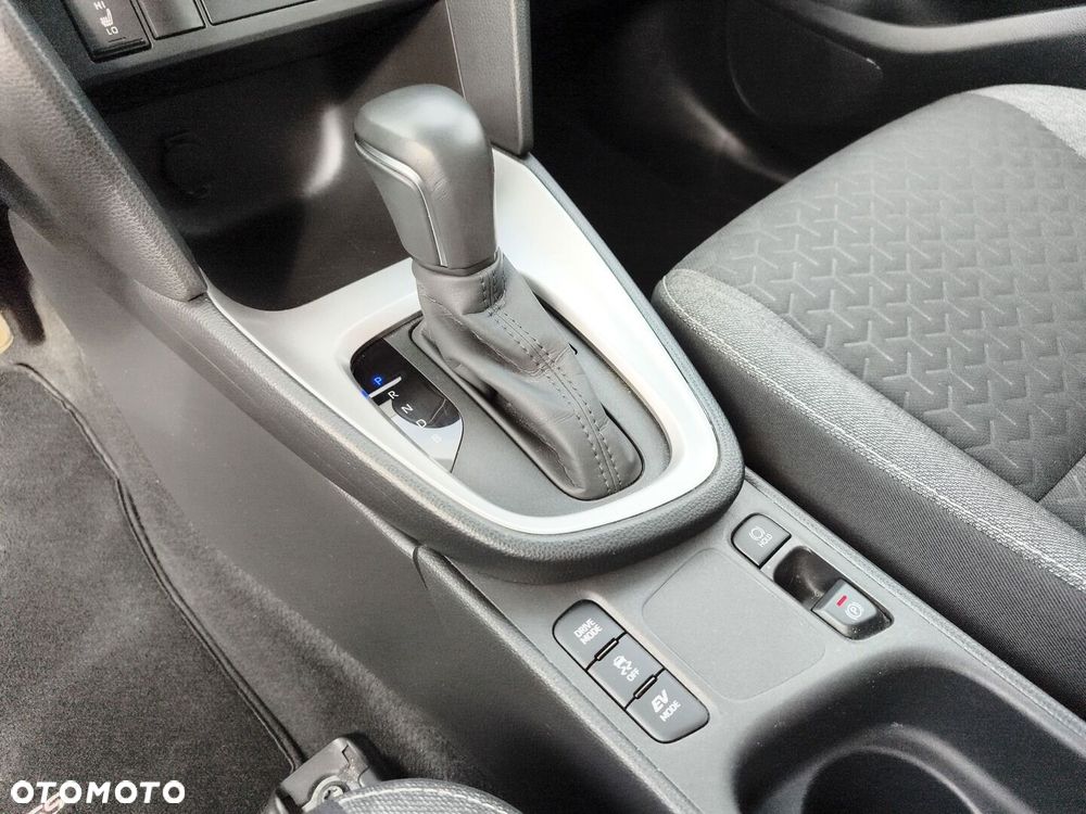 Toyota Yaris Cross Hybrid 1.5 Comfort - 23