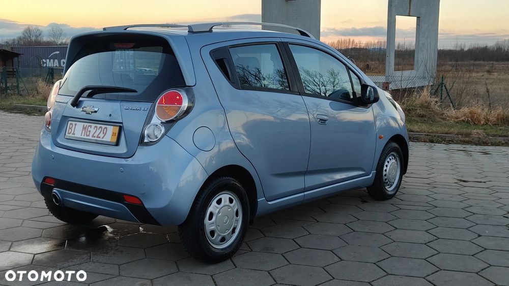 Chevrolet Spark - 4