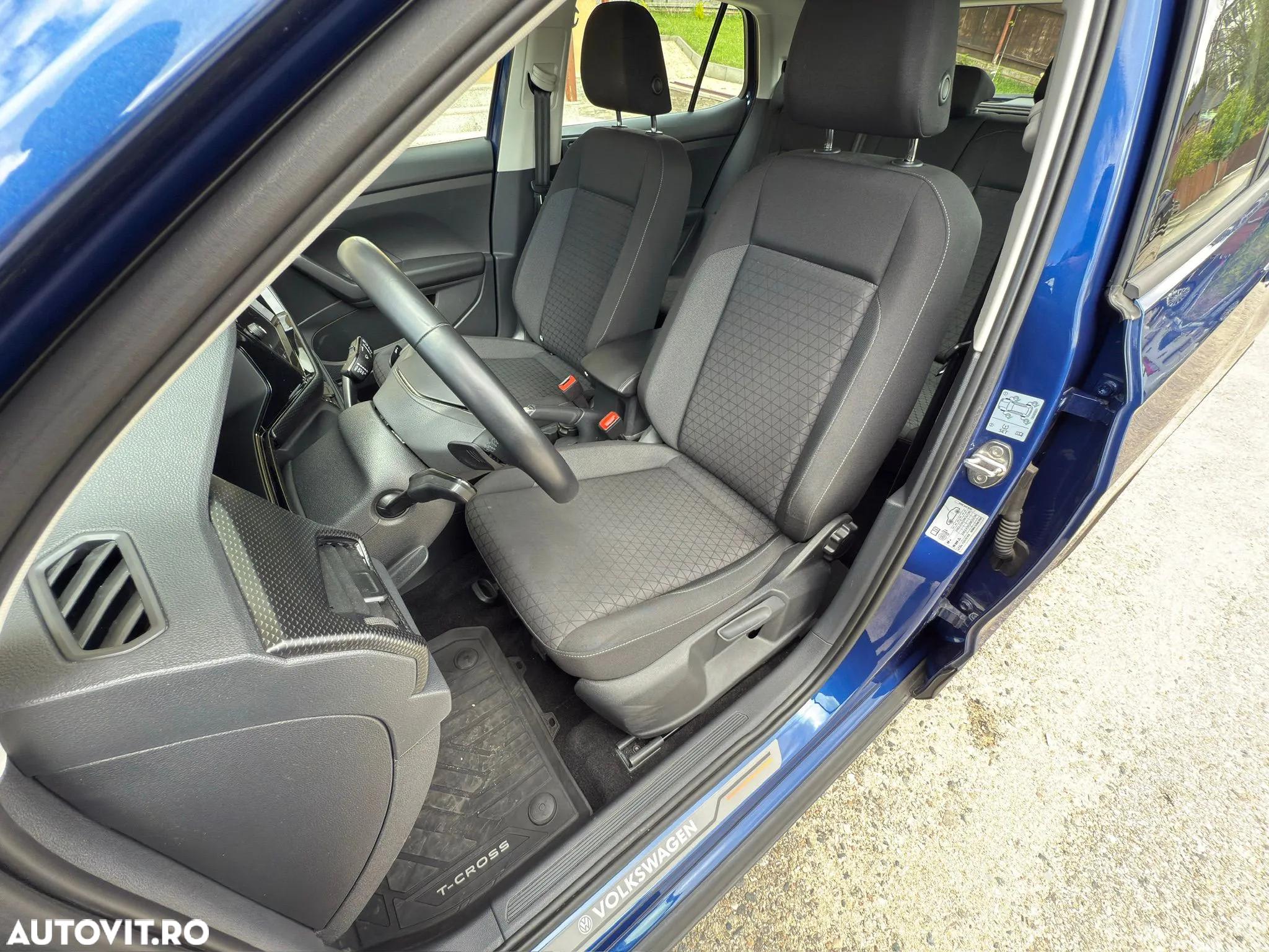 Volkswagen T-Cross 1.0 TSI DSG Style - 17