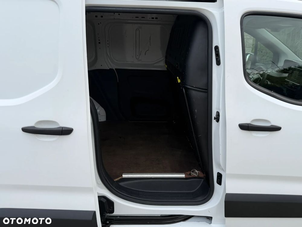 Peugeot PARTNER E-PARTNER - 26