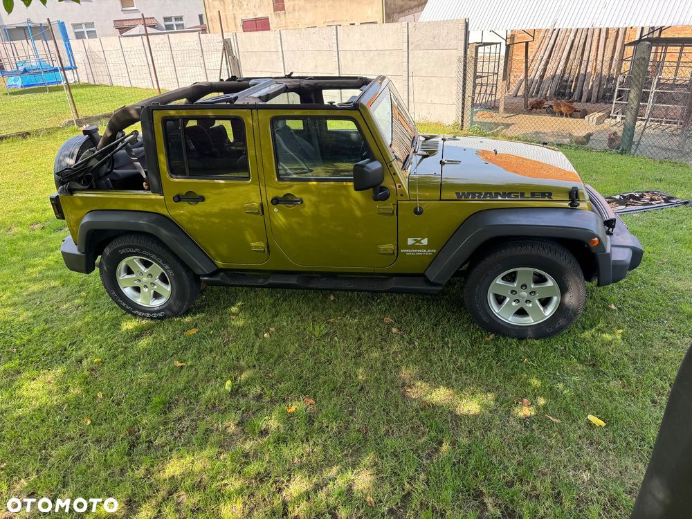 Jeep Wrangler Unlimited 3.8 Automatik Sahara - 5
