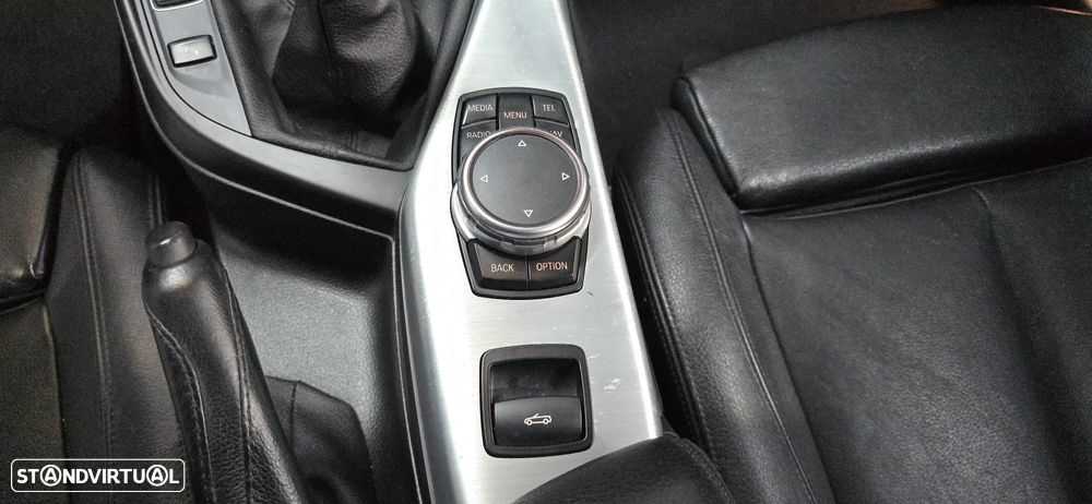 BMW 220 d Cabrio LIne Luxury - 31