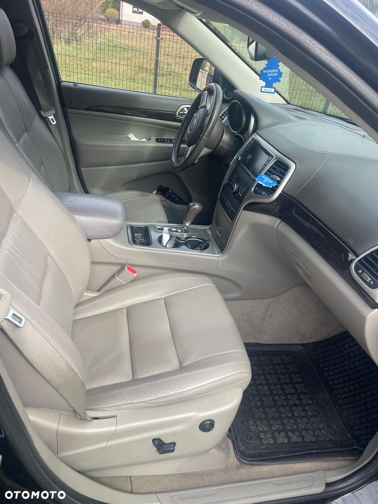 Jeep Grand Cherokee - 9