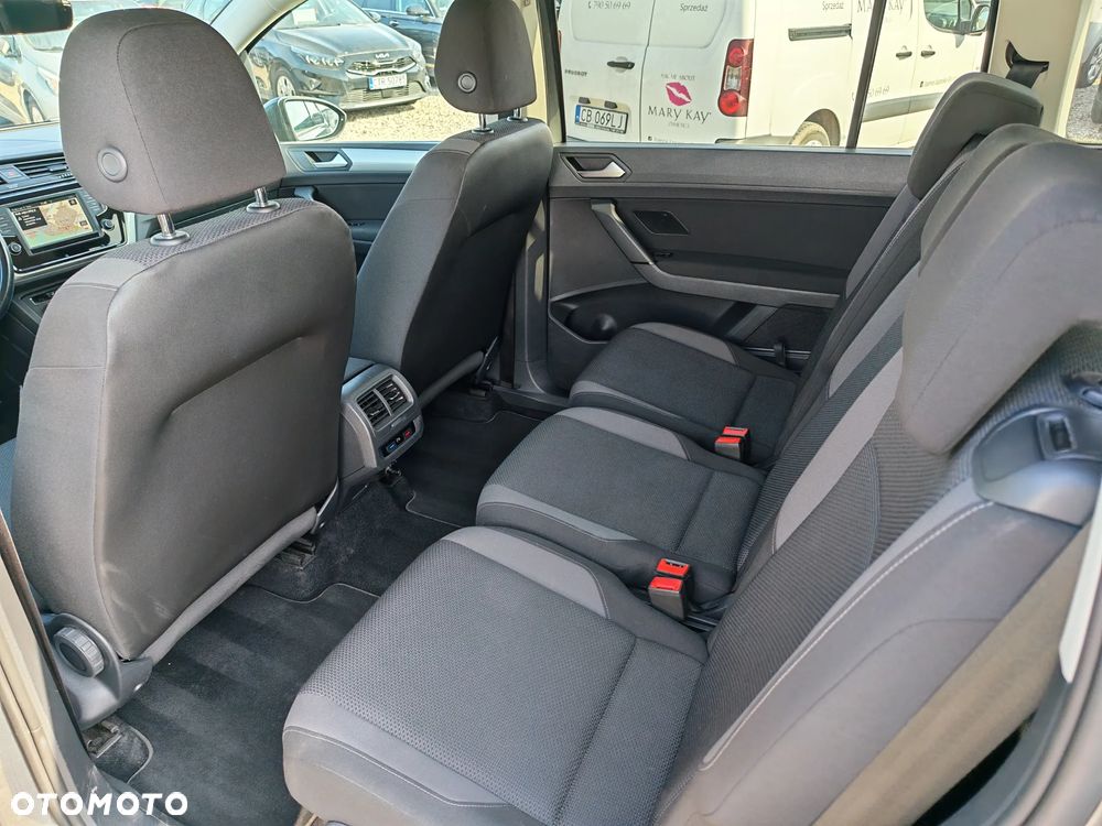 Volkswagen Touran 1.6 TDI SCR (BlueMotion Technology) SOUND - 30