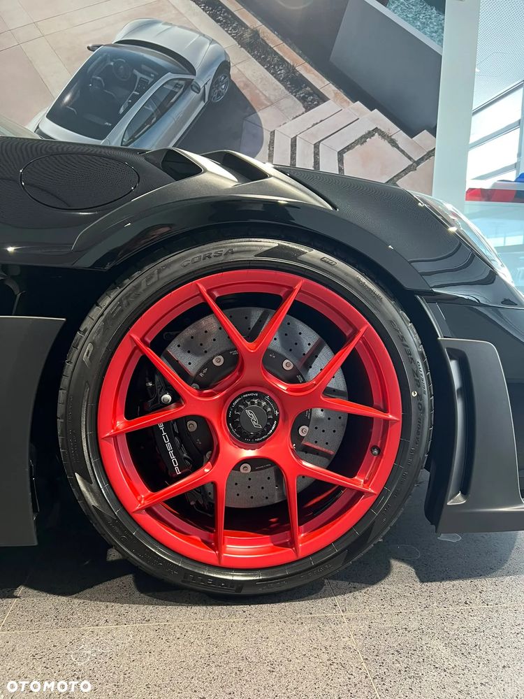 Porsche 911 - 10