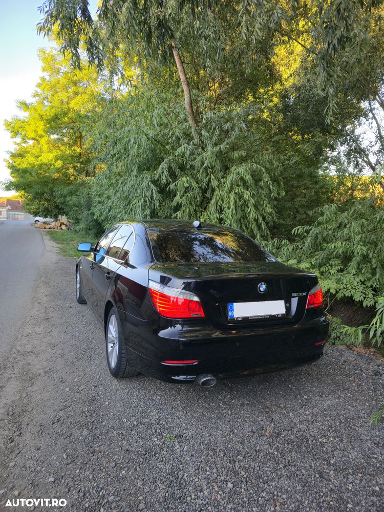 BMW Seria 5 520d Aut. Edition Exclusive - 4