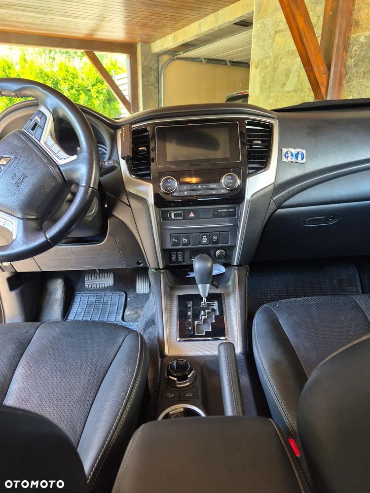 Mitsubishi L200 2.2 d DC Stark Basic - 7
