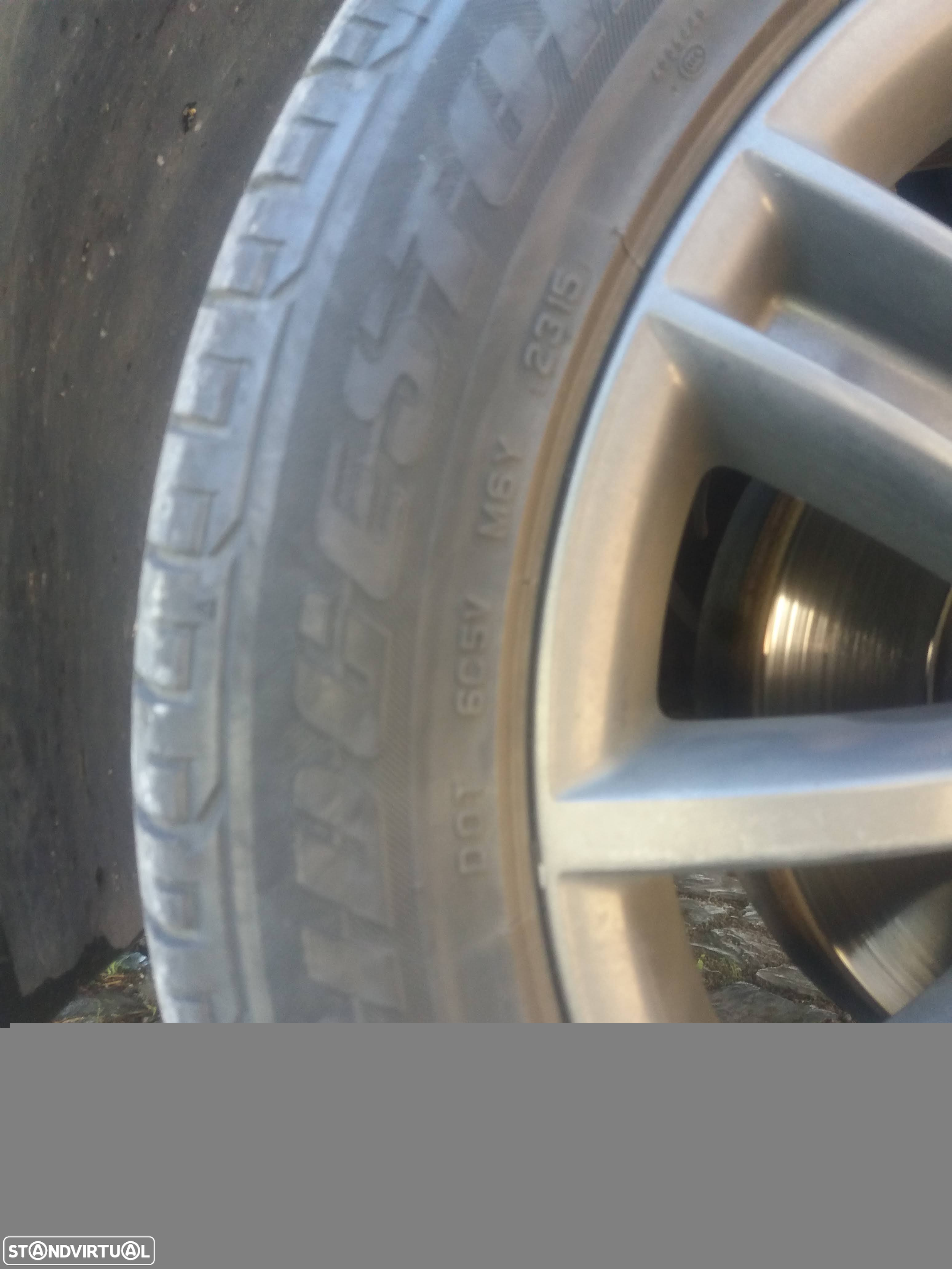 VW Tiguan 2.0 TDi Sport BlueMotion - 2