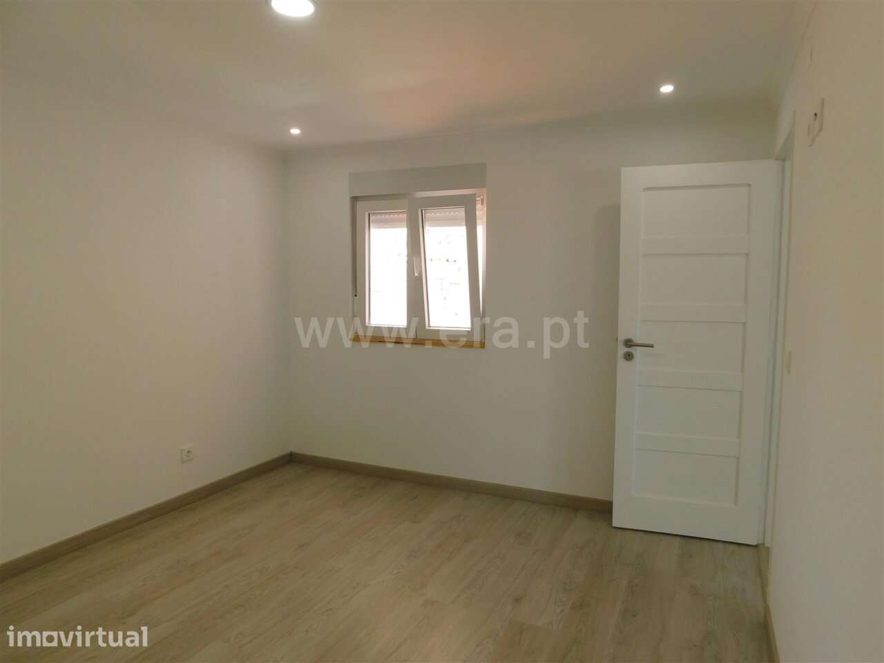 Moradia Geminada T4 / Seia, Santa Eulália - Grande imagem: 3/20