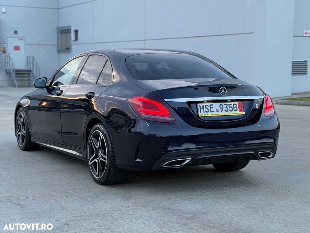 Mercedes-Benz C - 3