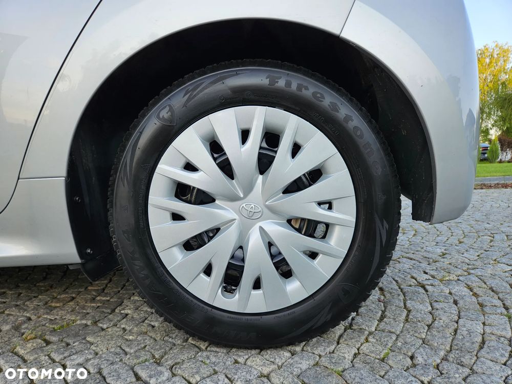 Toyota Yaris - 31