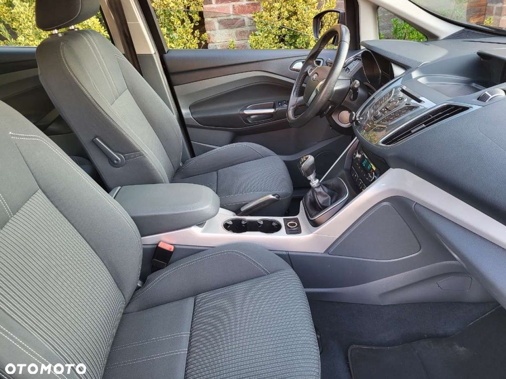 Ford C-MAX - 17