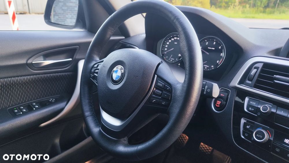 BMW Seria 1 - 34