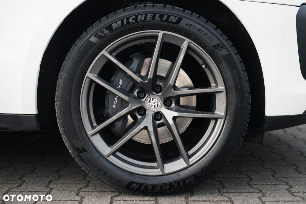Porsche Macan T - 39