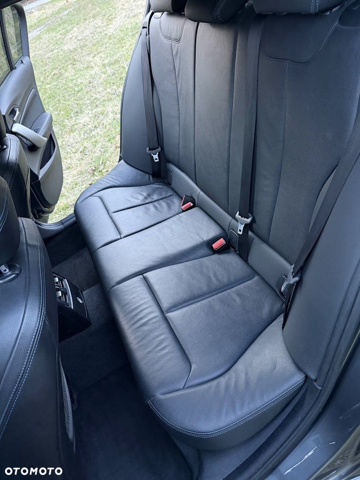 BMW Seria 1 118d M Sport Shadow - 29